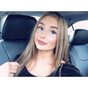 Meet your Posher, Annalese